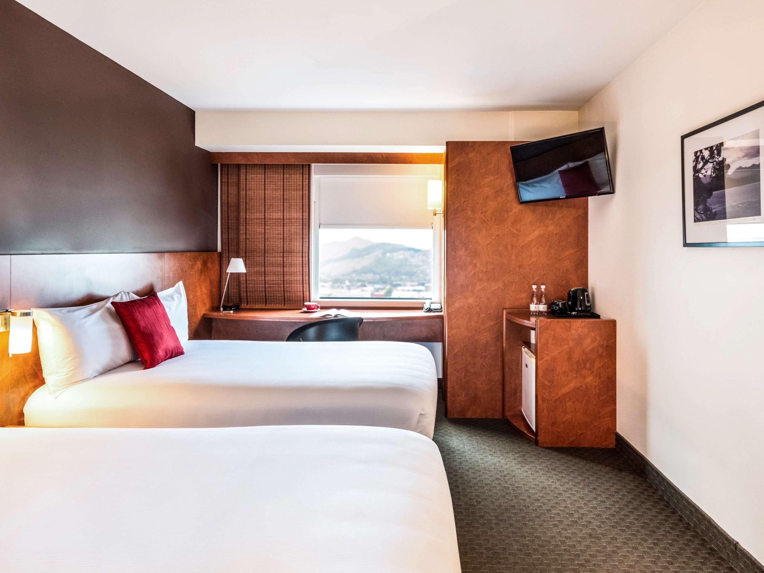 Ibis Christchurch Exterior foto