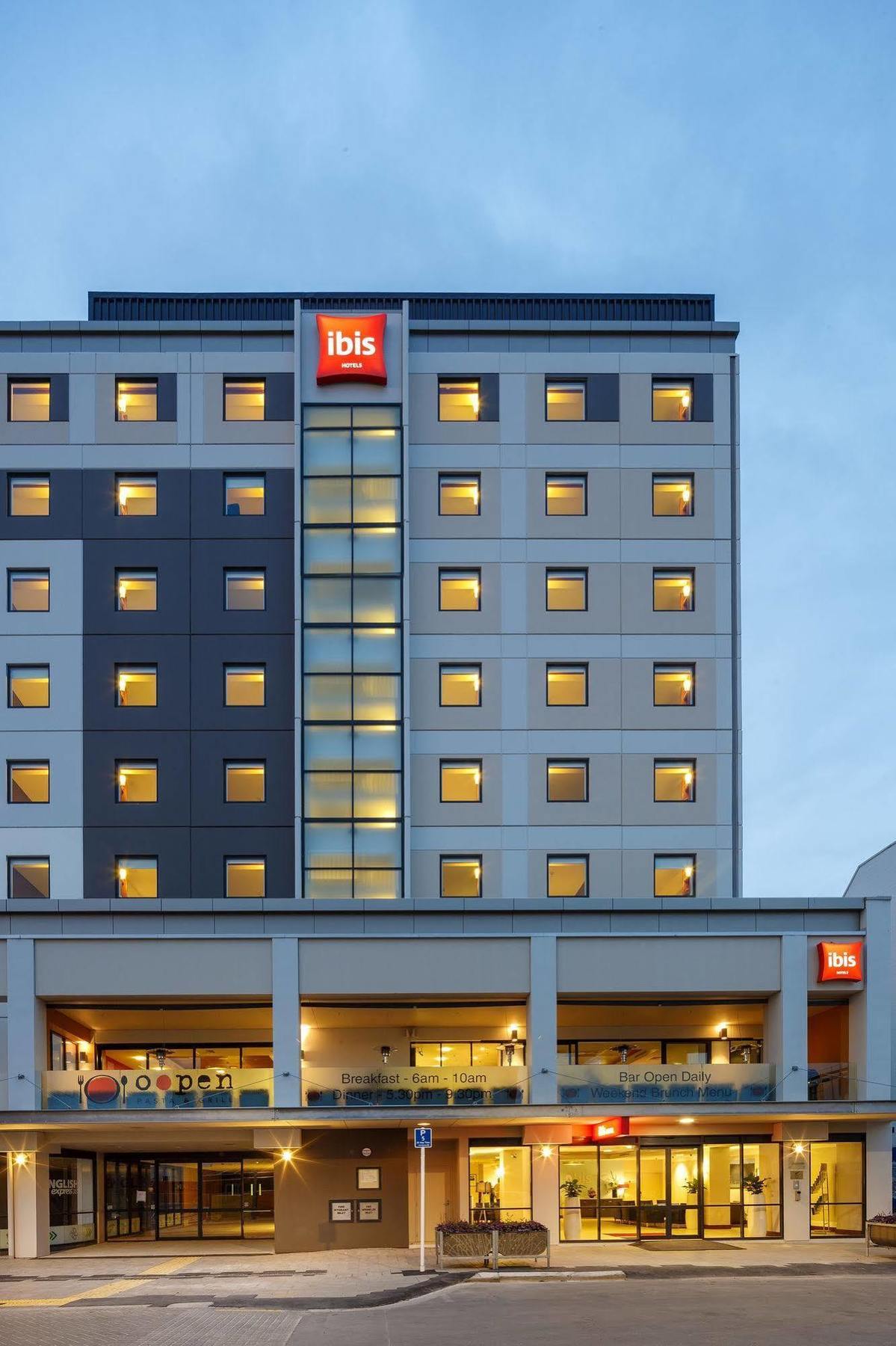 Ibis Christchurch Exterior foto