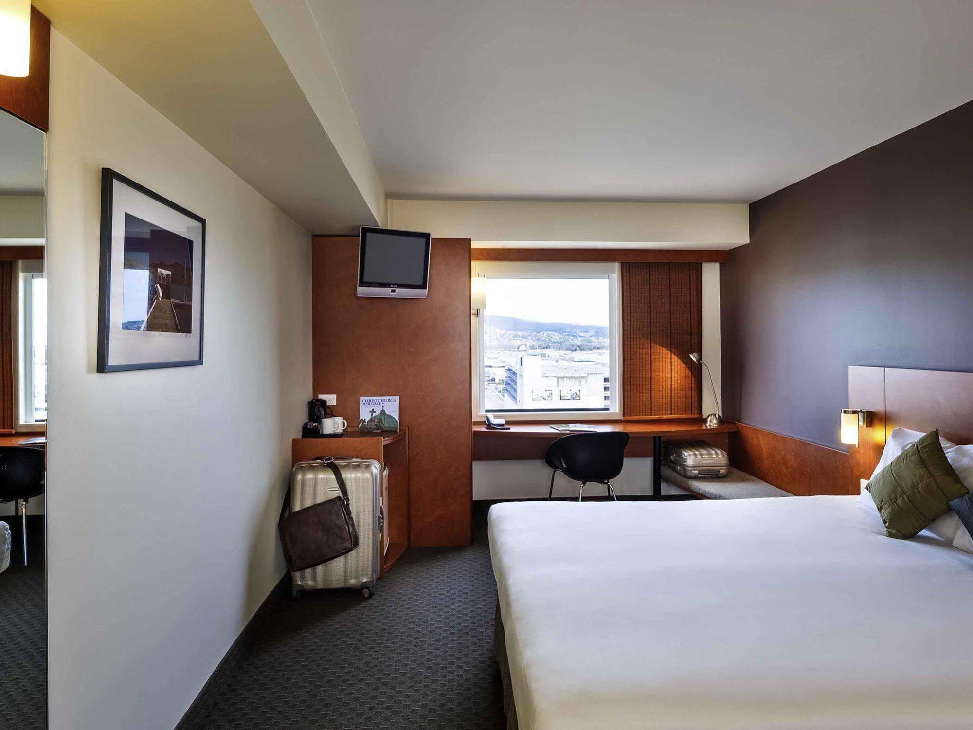 Ibis Christchurch Exterior foto